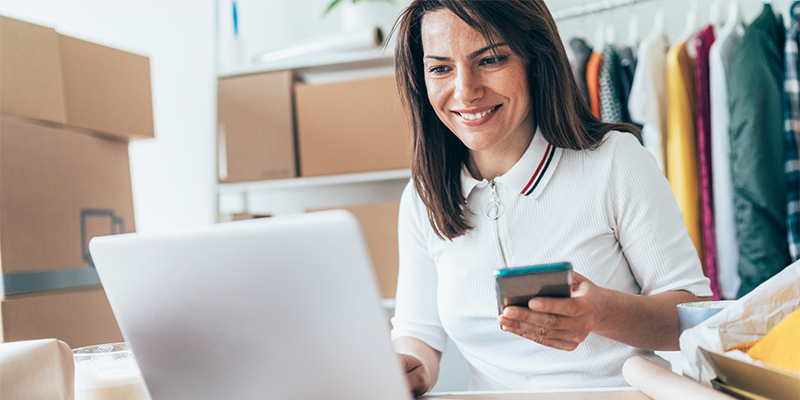 Female customer uses new multi-factor authentication to access IP Australia Online Services account